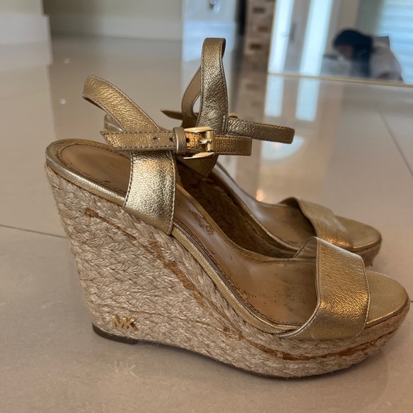 Michael Kors Metallic Gold Wedge Sandals - Picture 5 of 11